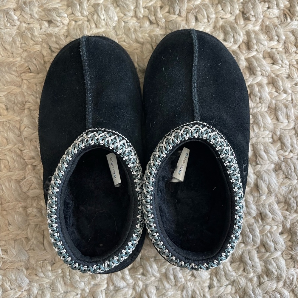 UGG Black Kids Tasman Slippers Size 10